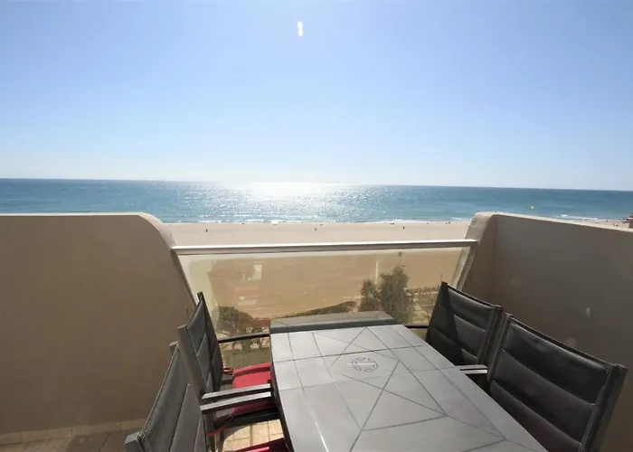 아파트 2 Pieces En Front De 카네트